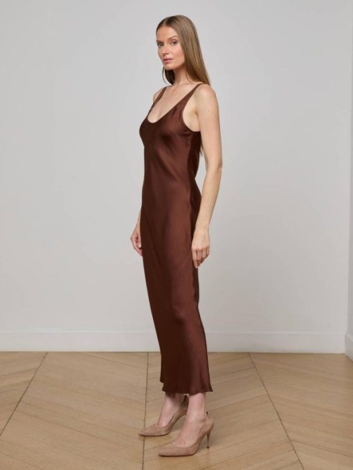 Modacache.shop23433dc93e 4