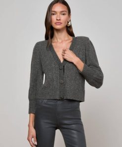 Modacache.shop3693535586 1