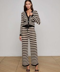 Modacache.shope7a611353a 3